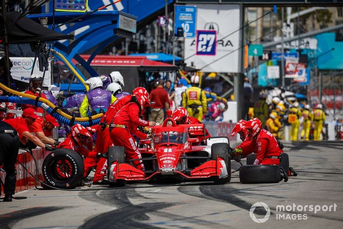 Marcus Ericsson, Chip Ganassi Racing Honda, pit stop