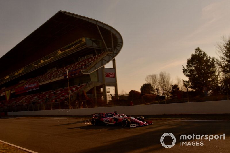 Lance Stroll, Racing Point F1 Team RP19, solleva scintille