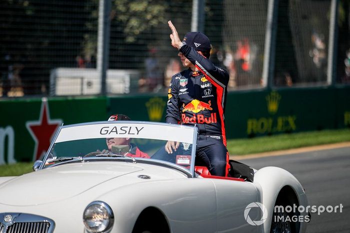 Pierre Gasly, Red Bull Racing, en el desfile de pilotos