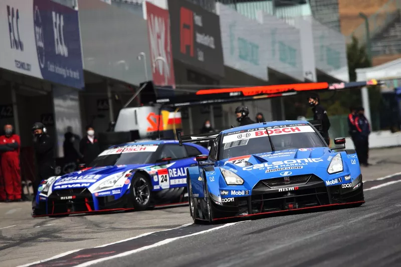 #12 カルソニック IMPUL GT-R