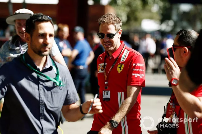 Sebastian Vettel, Ferrari, arriva in pista