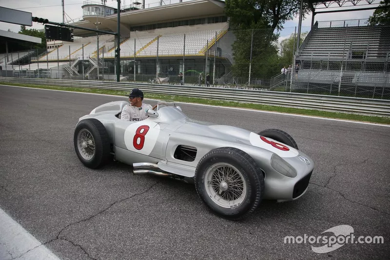 Lewis Hamilton y Sir Stirling Moss en Monza