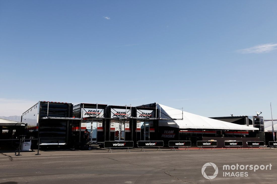 Will Power, configuración del paddock del Team Penske Chevrolet