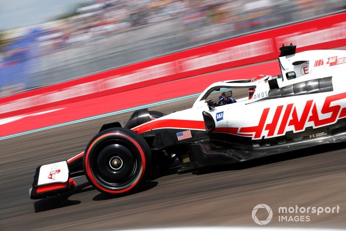 Kevin Magnussen, Haas VF-22