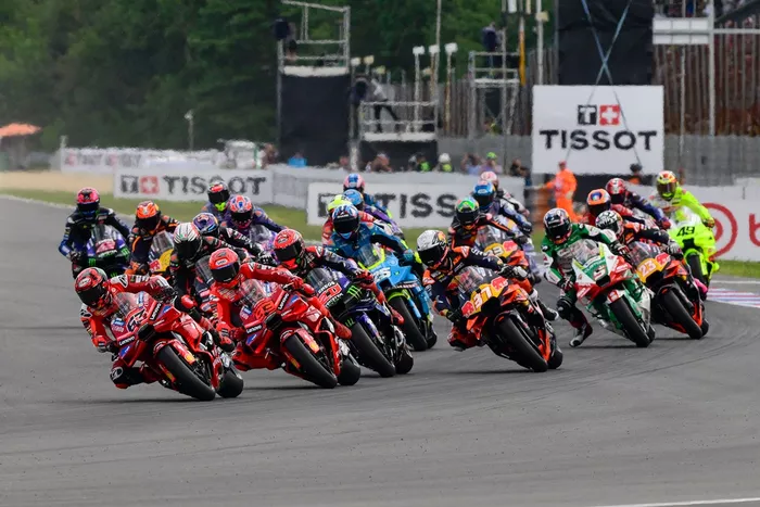 Sprint start action
