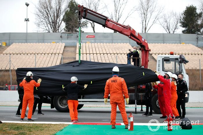 Fernando Alonso, Alpine A522, problemas de motor