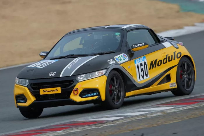 #150 ホンダアクセス モースポ部 Honda S660