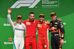(L to R): Valtteri Bottas, Mercedes-AMG F1, Sebastian Vettel, Ferrari and Max Verstappen, Red Bull R