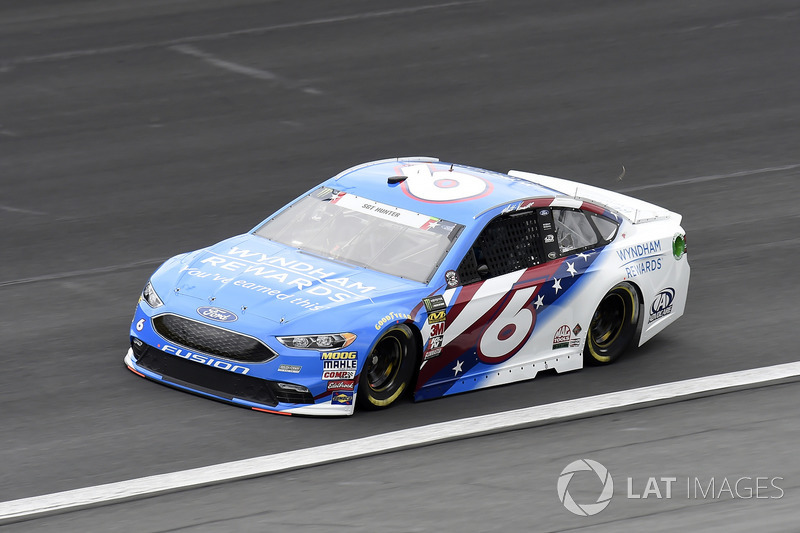 17. Matt Kenseth, Roush Fenway Racing, Ford Fusion Wyndham Rewards