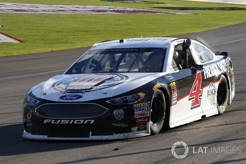 Pemenang balapan, Kevin Harvick, Stewart-Haas Racing, Ford