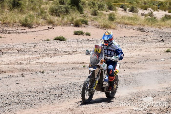 KTM #17, Armand Monleon