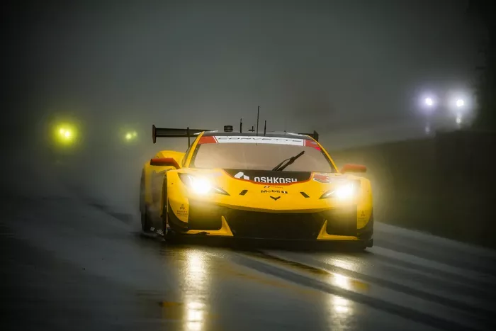 #3 Corvette Racing by Pratt Miller Motorsports Corvette Z06 GT3.R: Antonio Garcia, Alexander Sims, Tommy Milner