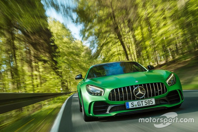 Mercedes-AMG GT R