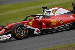 Себастьян Феттель, Ferrari SF16-H с системой Halo на машине