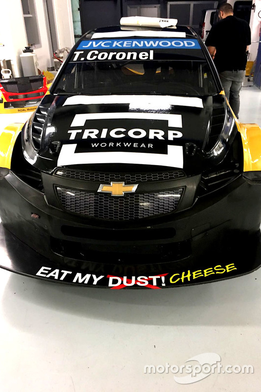 Stickering della Chevrolet Cruze di Tom Coronel, ROAL Motorsport