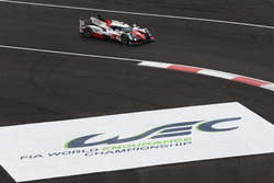 #5 Toyota Racing Toyota TS050 Hybrid: Себастьян Буемі, Казук Накадзіма