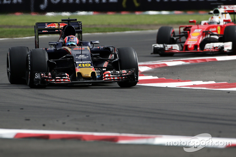 18: Данііл Квят, Scuderia Toro Rosso STR11
