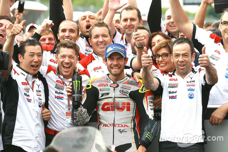 La vittoria di Cal Crutchlow (team LCR), a Brno nel 2016