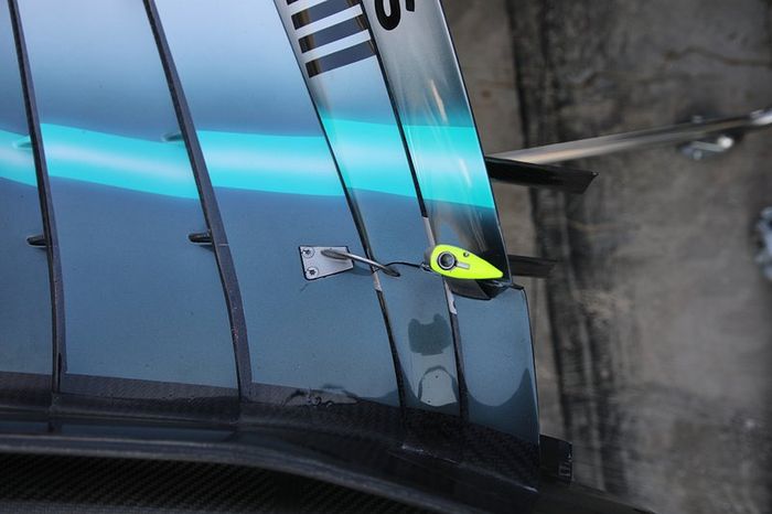 Mercedes AMG F1 W10