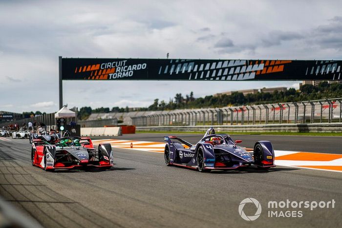 Lucas Di Grassi, Audi Sport ABT Schaeffler, Audi e-tron FE06, Robin Frijns, Envision Virgin Racing, Audi e-tron FE06 