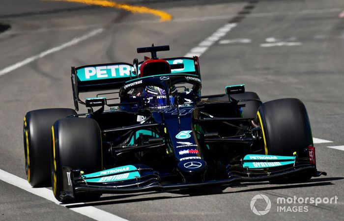 Lewis Hamilton, Mercedes W12