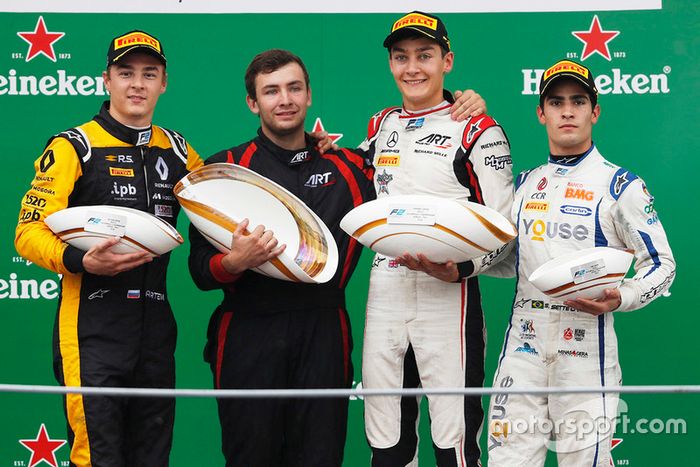 Podio: George Russell, ART Grand Prix, Artem Markelov, RUSSIAN TIME. Sergio Sette Camara, Carlin
