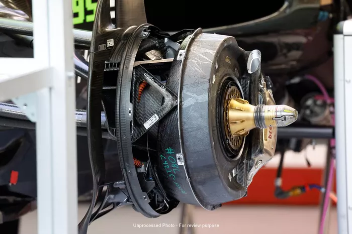 Detalle tambor de freno Alfa Romeo Racing C43