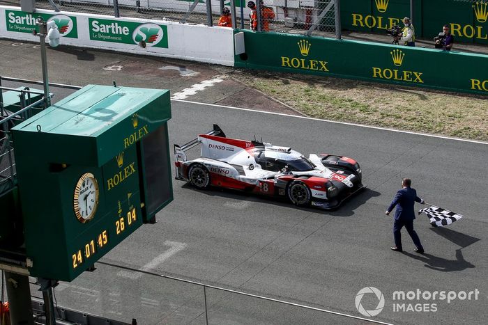 Ganadores #8 Toyota Gazoo Racing Toyota TS050: Sebastien Buemi, Kazuki Nakajima, Brendon Hartley