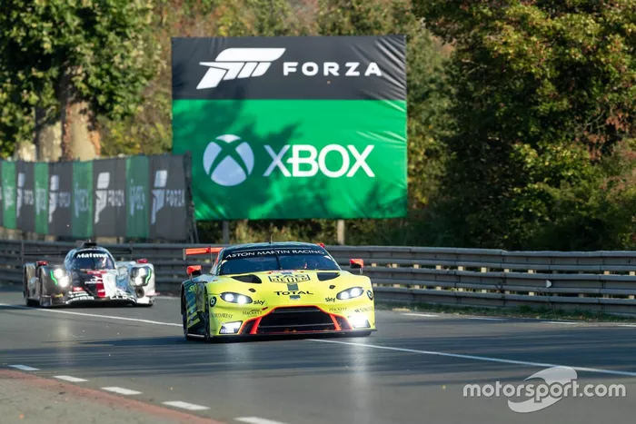 #98 Aston Martin Racing - Aston Martin Vantage AMR: Paul Dalla Lana, Ross Gunn, Agusto Farfus