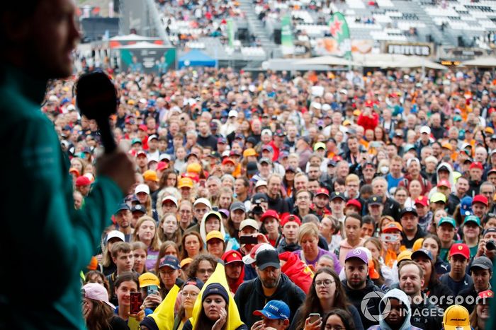 Sebastian Vettel, Aston Martin