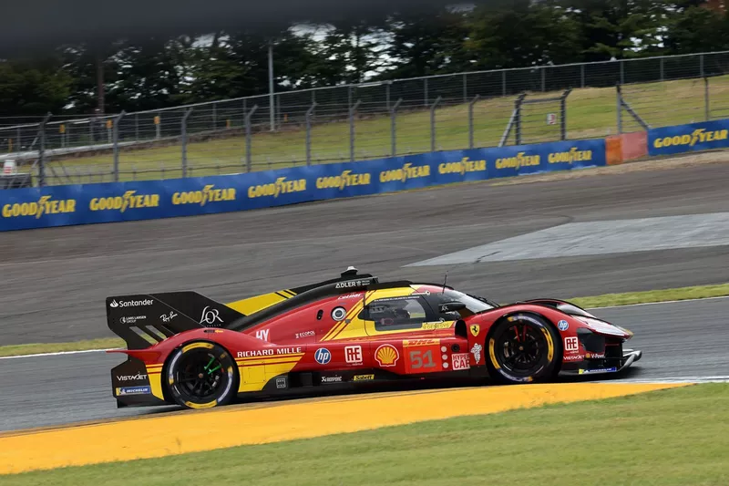 #51 Ferrari AF Corse Ferrari 499P: Alessandro Pier Guidi, James Calado, Antonio Giovinazzi