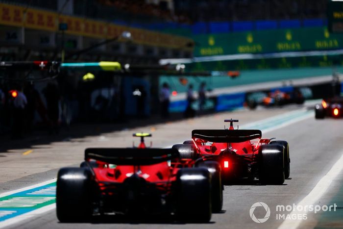 Charles Leclerc, Ferrari SF-23, Carlos Sainz, Ferrari SF-23