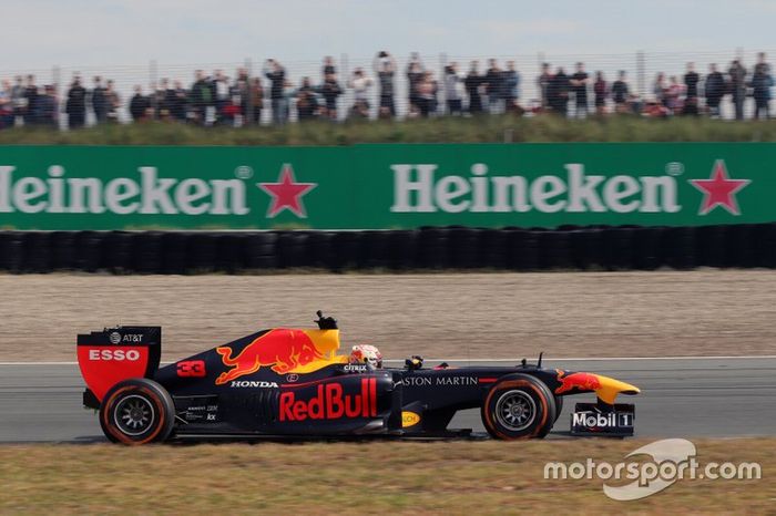 Max Verstappen, Red Bull Racing RB7, circuito de Zandvoort con