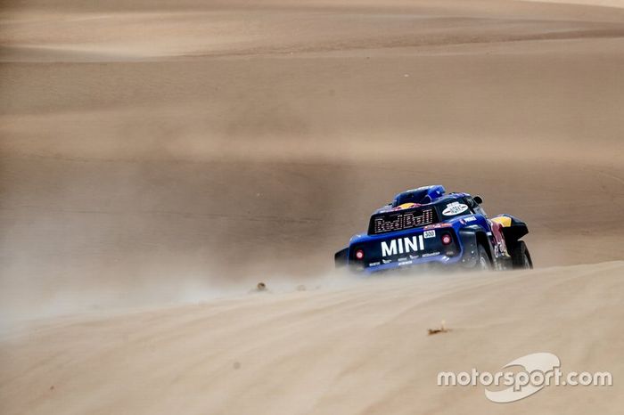 #300 X-Raid Mini JCW Team: Carloz Sainz, Lucas Cruz