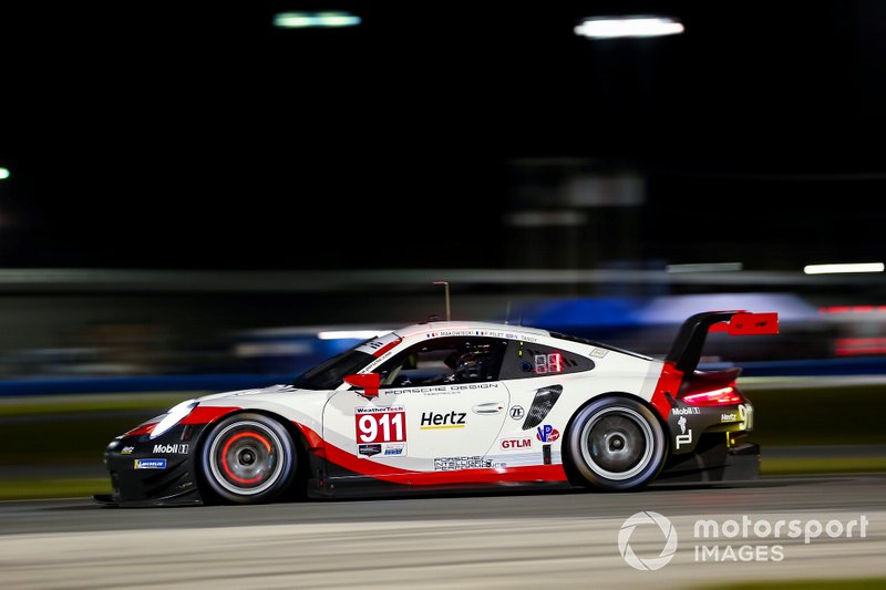 #911 Patrick Pilet, Nick Tandy, Frederic Makowiecki; Porsche GT Team, Porsche 911 RSR (GTLM)