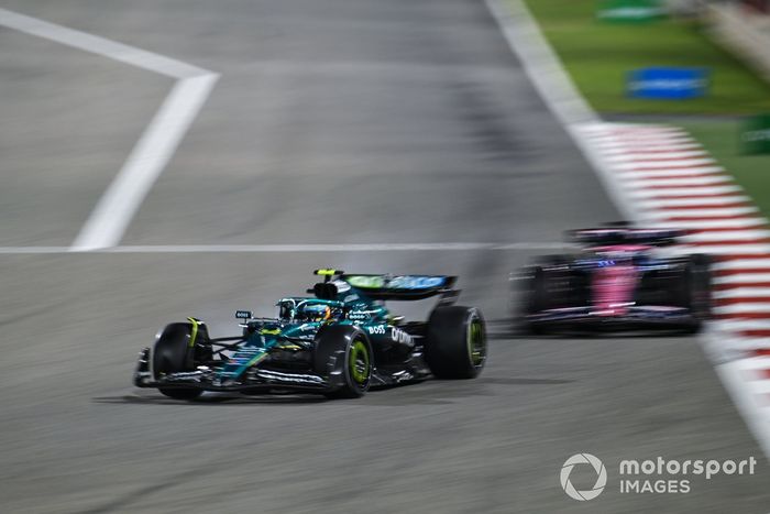 Fernando Alonso, Aston Martin Racing, Pierre Gasly, Alpine