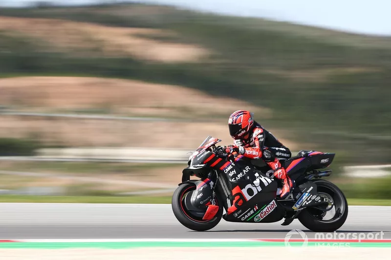 Maverick Vinales, Aprilia Racing Team