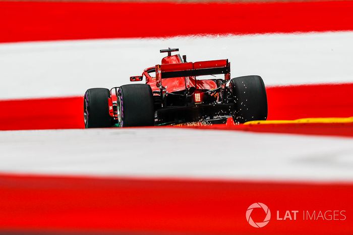 Sebastian Vettel, Ferrari SF71H sparks