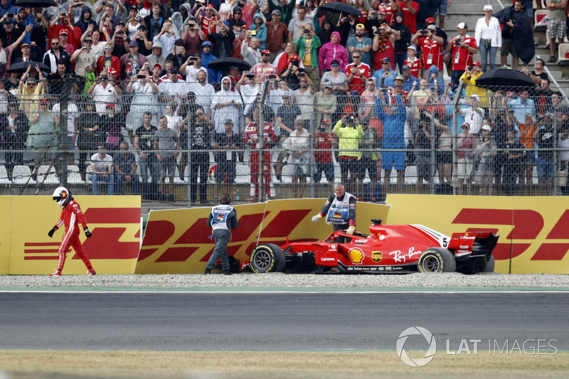 Accident pour Sebastian Vettel; Ferrari SF71H