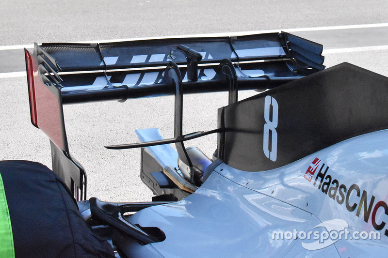 Заднее крыло Haas VF-18
