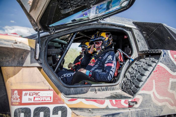 #303 Peugeot Sport Peugeot 3008 DKR: Carlos Sainz, Lucas Cruz