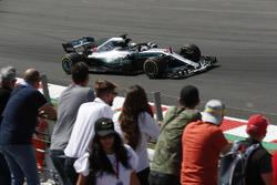 Lewis Hamilton, Mercedes AMG F1 W09