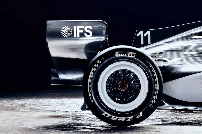 زي كاديلاك F1