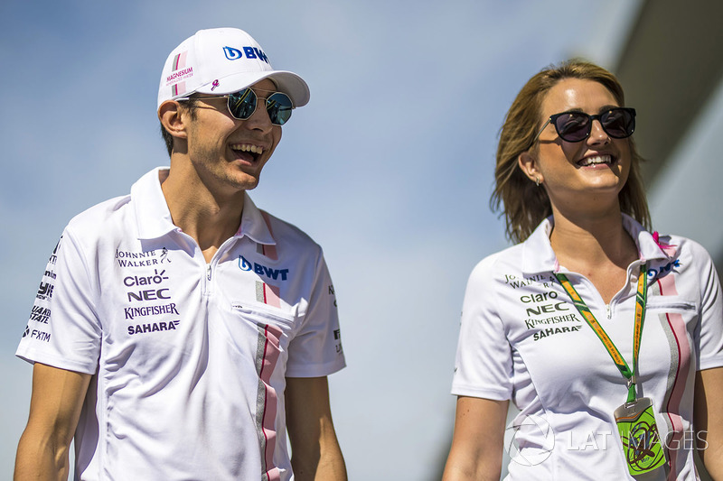 Esteban Ocon, Sahara Force India F1, Victoria Helyar, Sahara Force India F1 Team at GP de Japón Esteban Ocon, Sahara Force India F1, Victoria Helyar, Sahara Force India F1 Team at GP de Japón