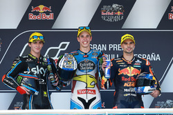 Podium : le vainqueur Alex Marquez, Marc VDS, le deuxième, Francesco Bagnaia, Sky Racing Team VR46, le troisième, Miguel Oliveira, Red Bull KTM Ajo