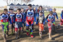 Marc Marquez con los participantes