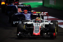 Эстебан Гутьеррес, Haas F1 Team VF-16
