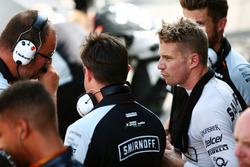 Nico Hulkenberg, Sahara Force India F1 in the pits as the race is stopped
