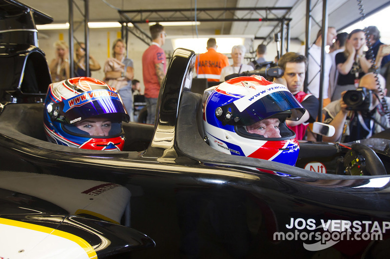 Jos Verstappen, Victoria Verstappen, F1 two-seater