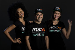 Felipe Massa con las chicas ROC